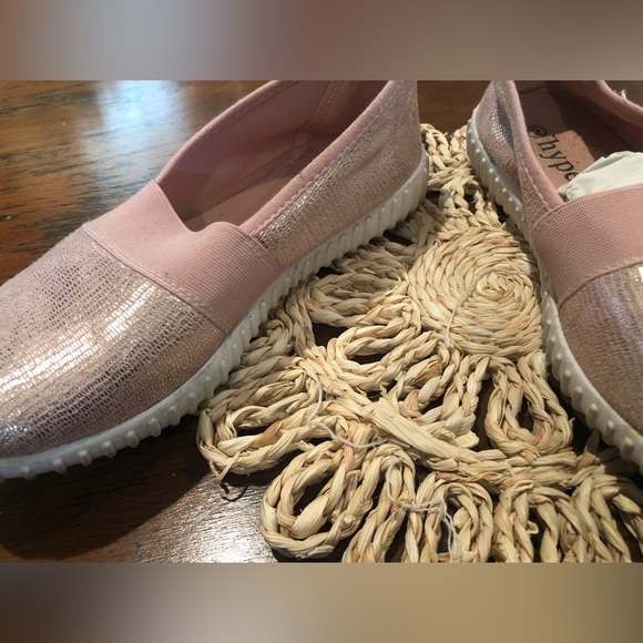 Hype shimmering pink slip on sneakers for casual wear size 9 - Picture 2 of 4